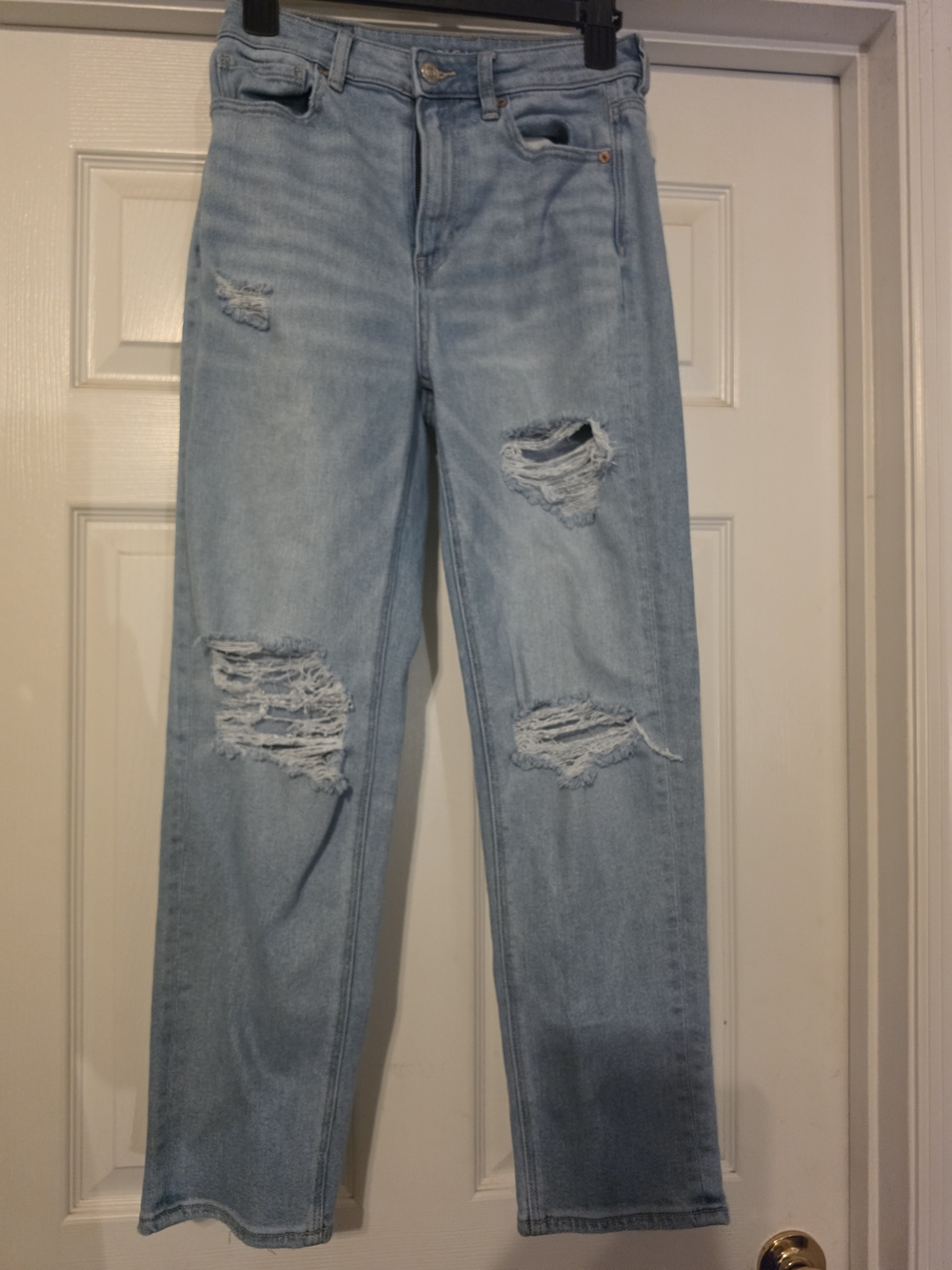 American Eagle Outfitters Light Blue Ripped Straight Leg Jeans
